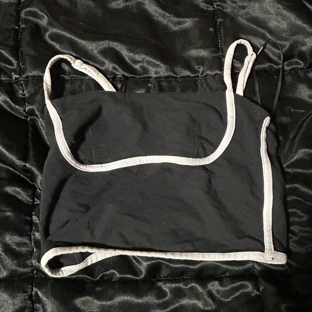 Forever 21 Black and White Trim Top